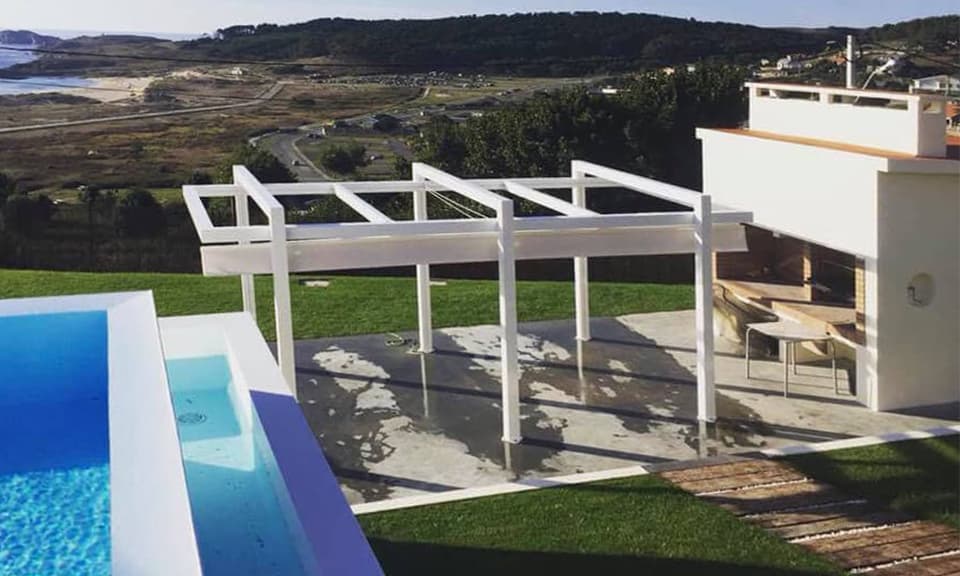 Suministros navales y toldos a medida en Ferrol